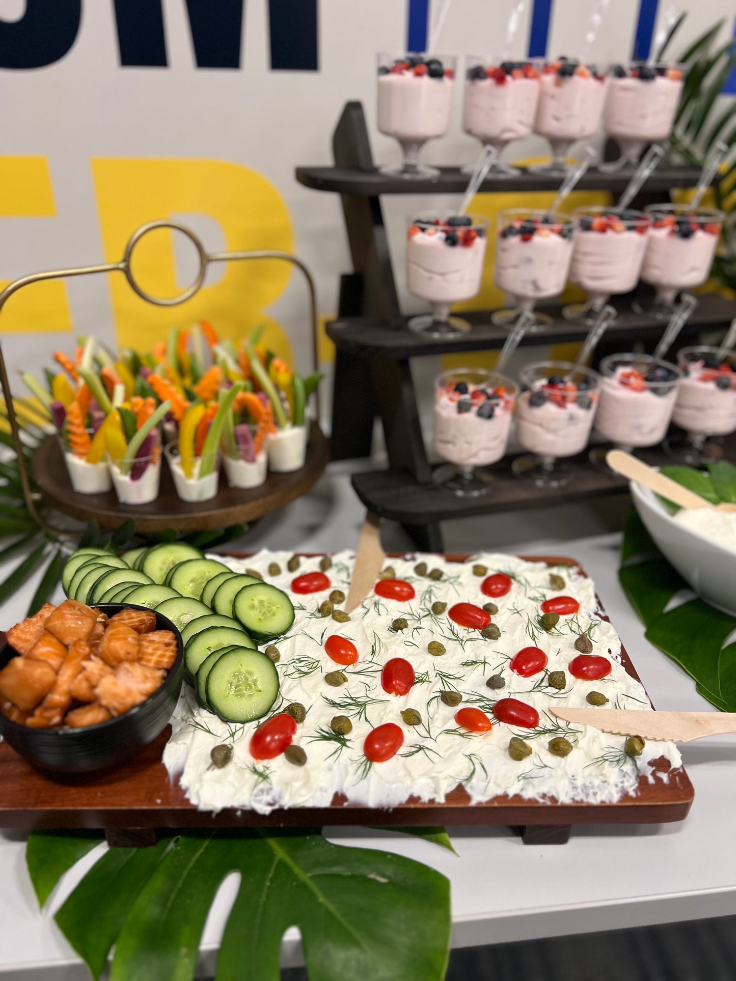 Veggies and dips
